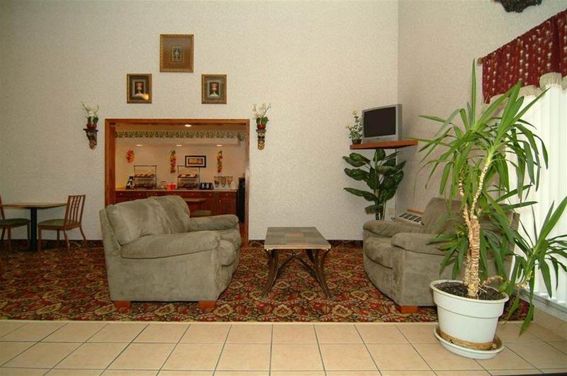Quality Inn Burlington Near Hwy 34 Dış mekan fotoğraf