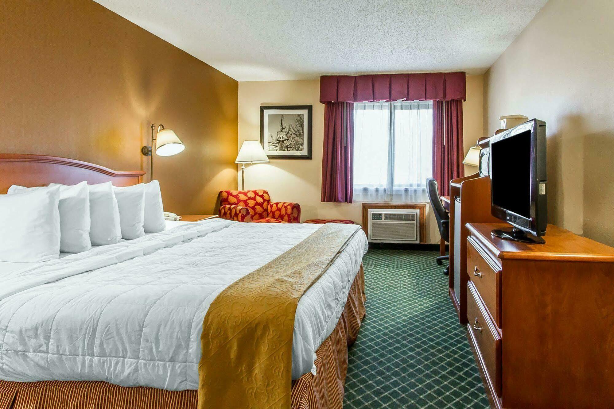 Quality Inn Burlington Near Hwy 34 Dış mekan fotoğraf